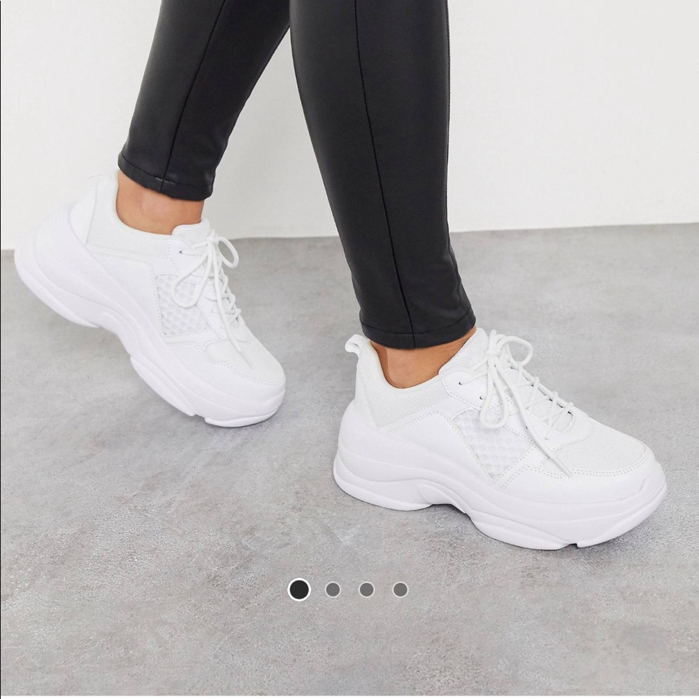 White chunky sneakers